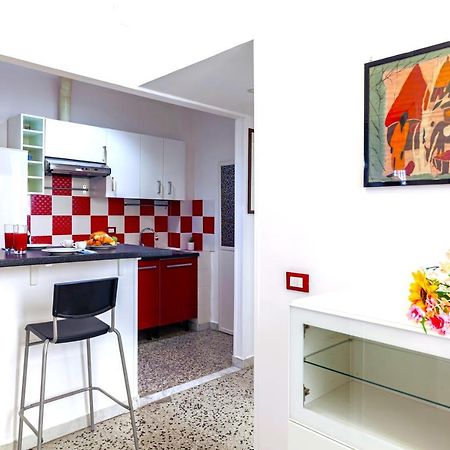 Hostly - Sant'Orsola Suite Apartment 로마 외부 사진