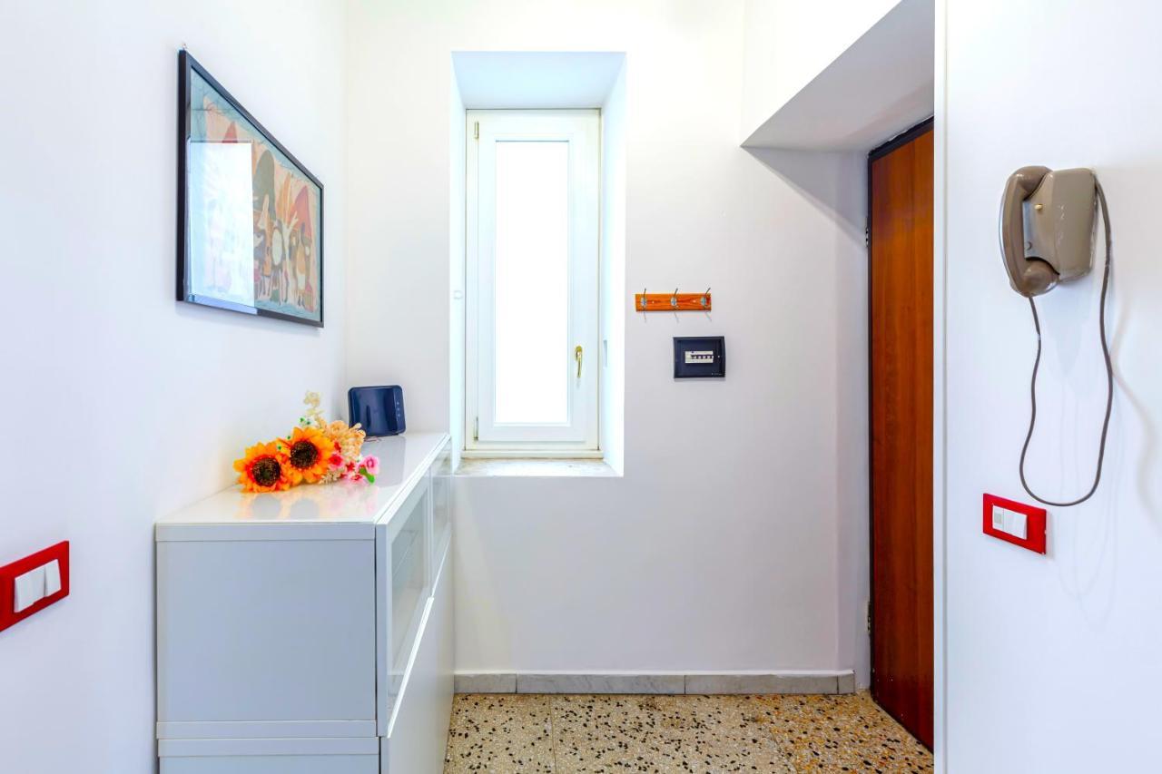 Hostly - Sant'Orsola Suite Apartment 로마 외부 사진